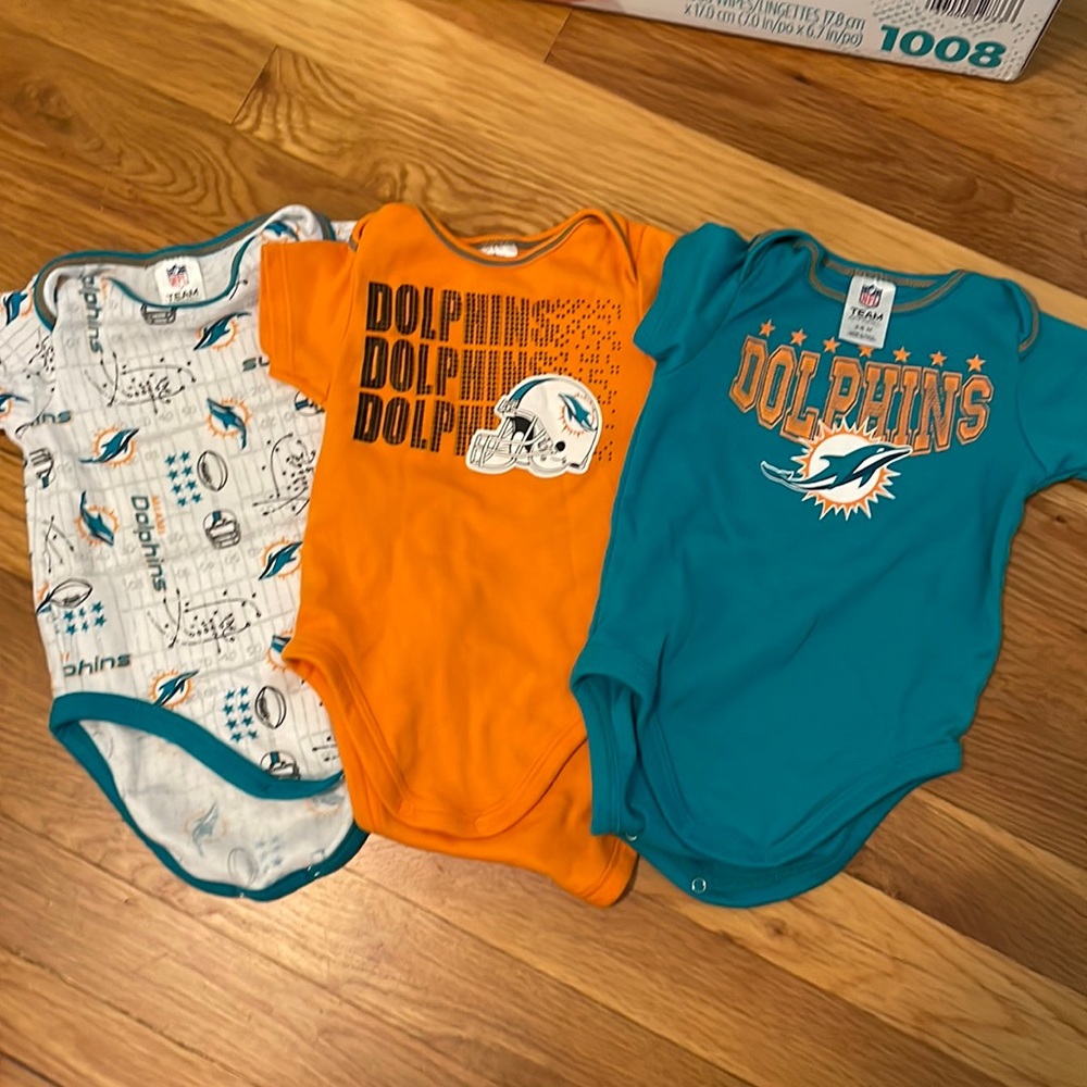 Miami dolphins NFL gear 3-6 months